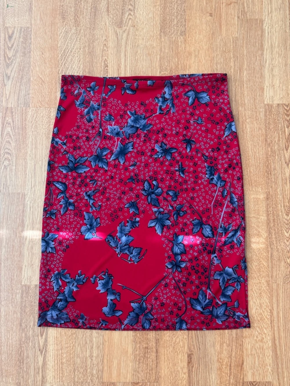 BCBG MaxAzria Midi Skirt